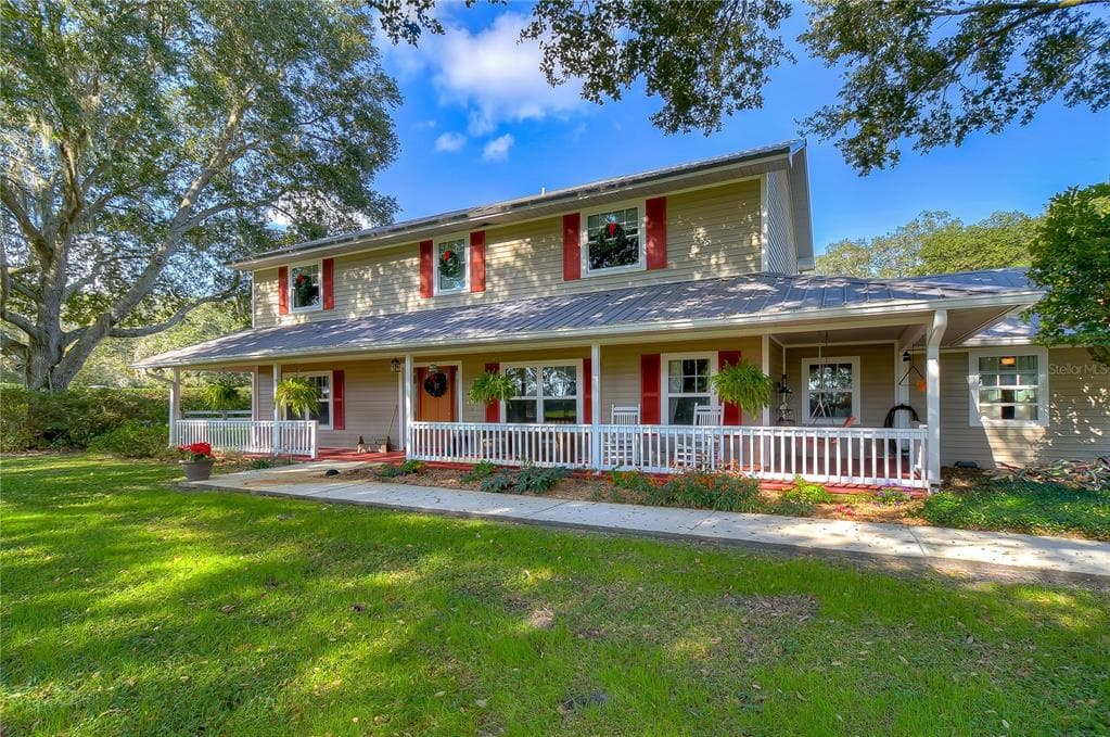 5018 W KNIGHTS GRIFFIN ROAD W PLANT CITY, FL 33565