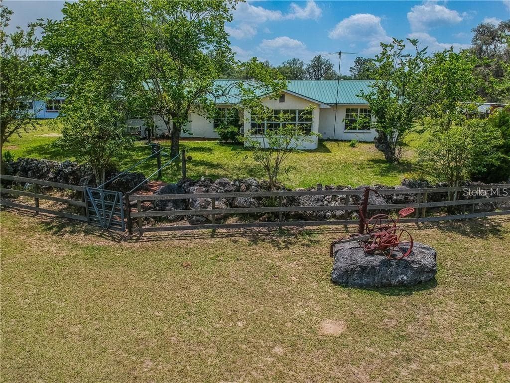 19602 BOWER ROAD DADE CITY, FL 33523