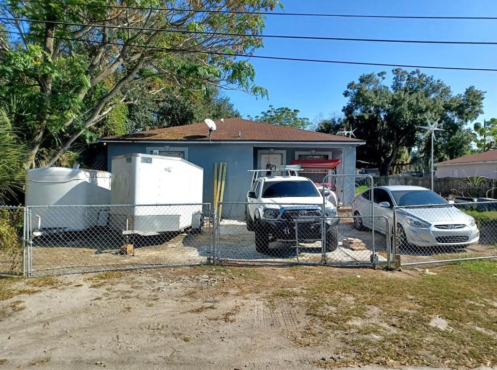 3003 N 52ND STREET TAMPA, FL 33619