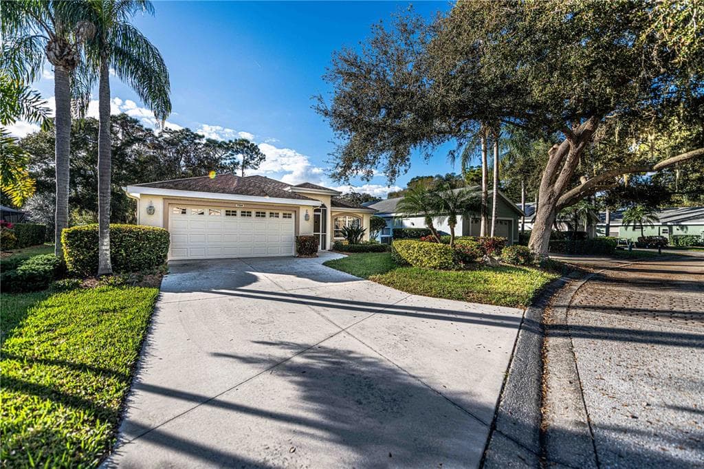 7324 ELEANOR CIRCLE UNIT 161