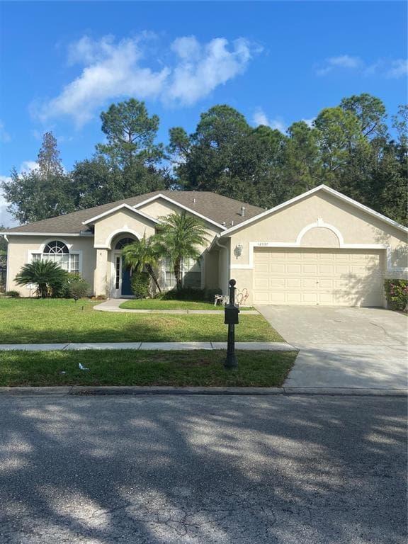 12537 LEATHERLEAF DRIVE