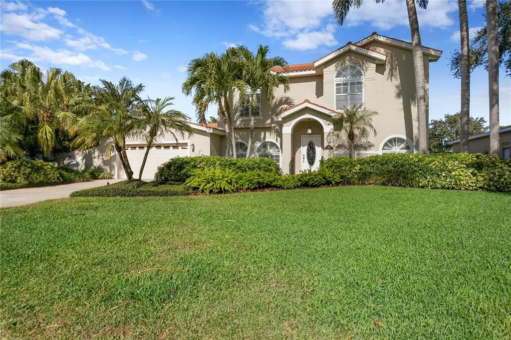 114 GIRALDA BOULEVARD NE