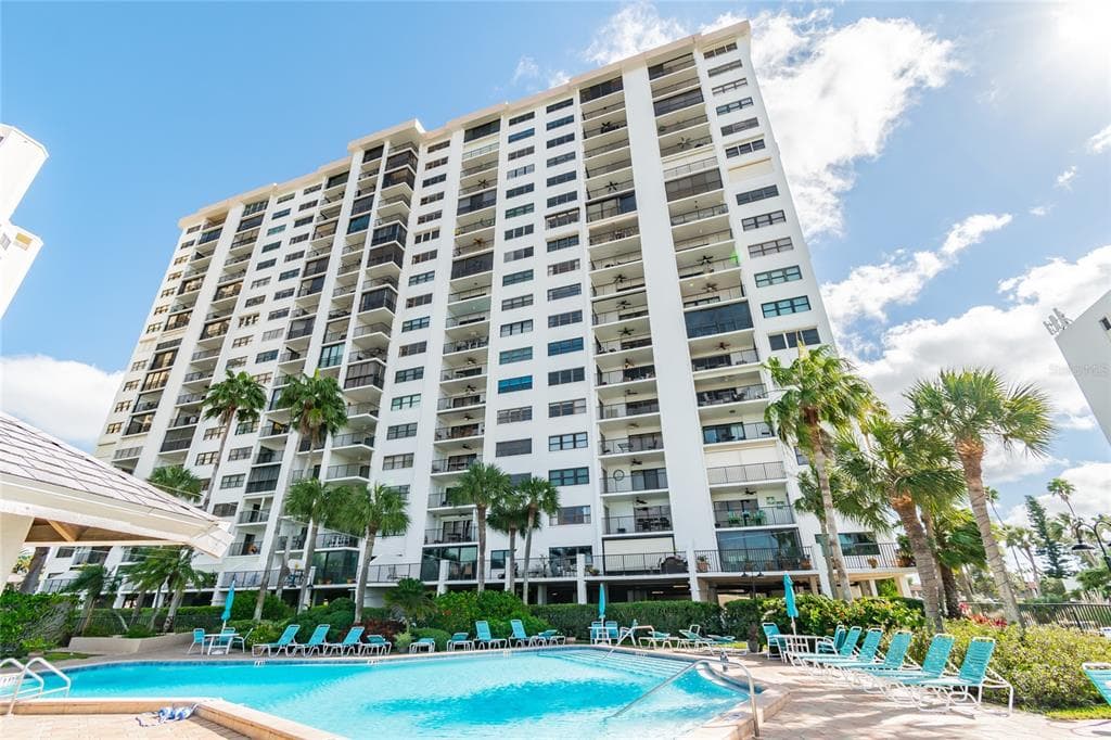 1230 GULF BOULEVARD UNIT 508 CLEARWATER, FL 33767