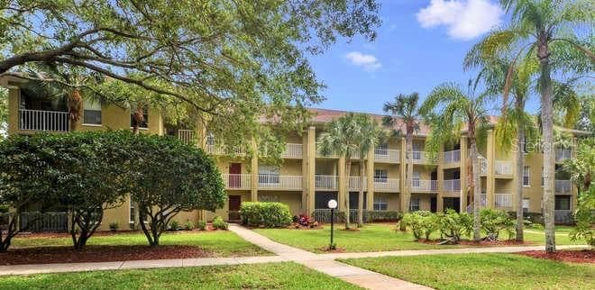2690 CORAL LANDINGS BOULEVARD UNIT 715 PALM HARBOR, FL 34684