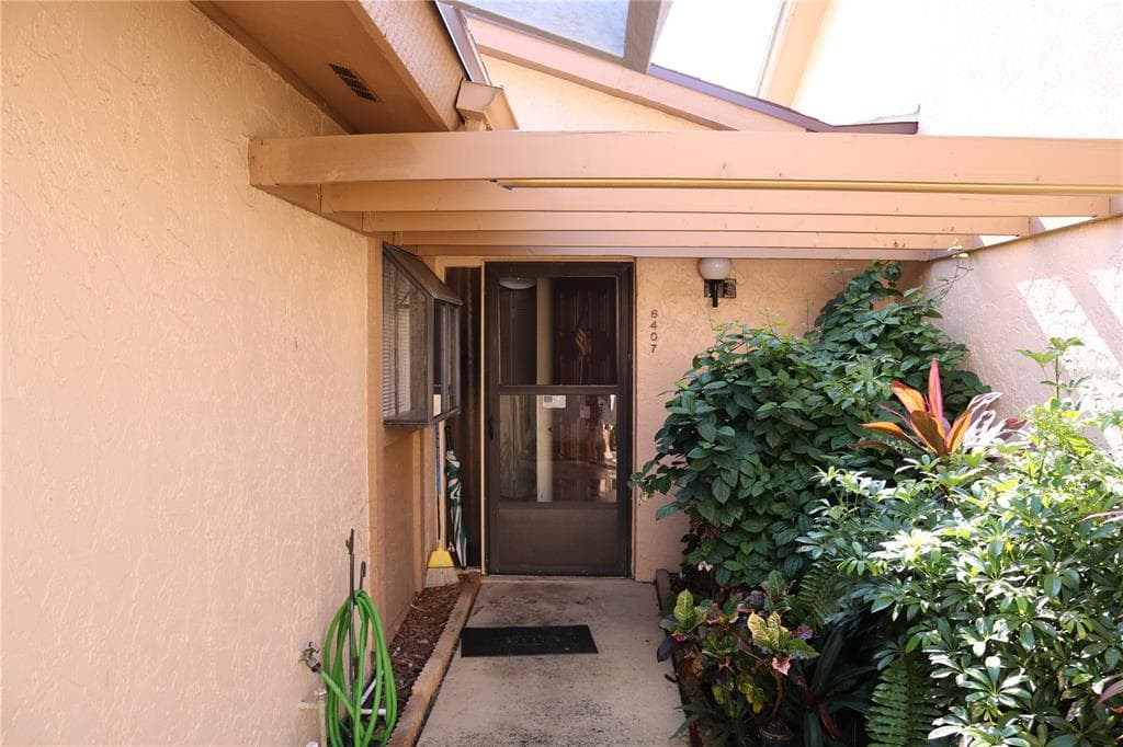 6407 HERITAGE LANE BRADENTON, FL 34209