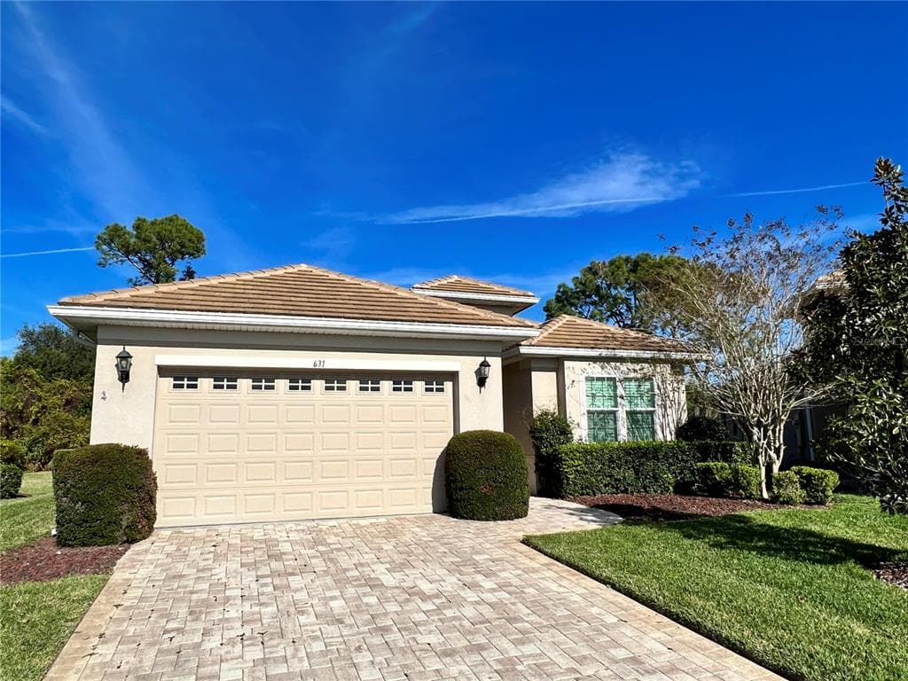 631 NEWHALL LANE DEBARY, FL 32713
