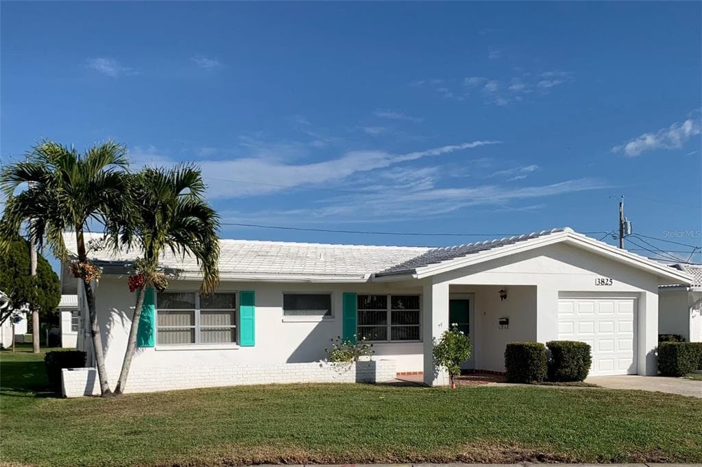 3825 MAINLANDS BOULEVARD N UNIT 3 PINELLAS PARK, FL 33782
