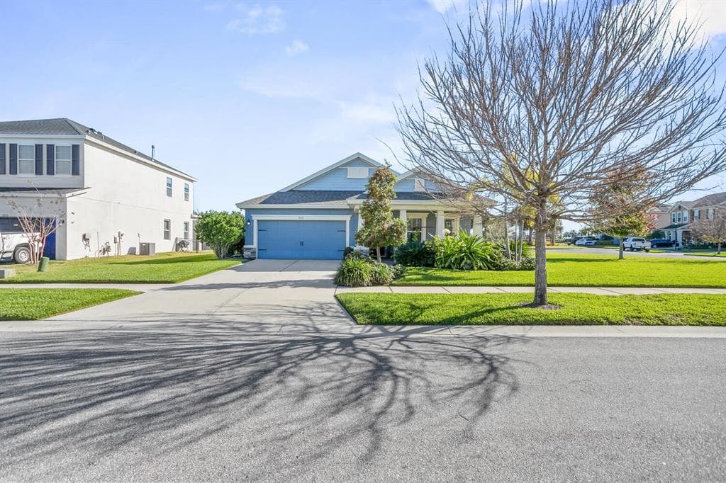 7032 OLD BENTON DRIVE APOLLO BEACH, FL 33572