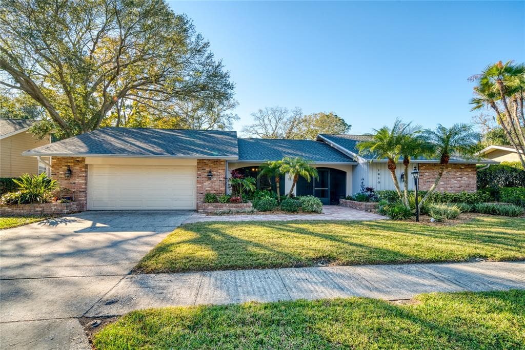 1810 PINE HILL DRIVE SAFETY HARBOR, FL 34695