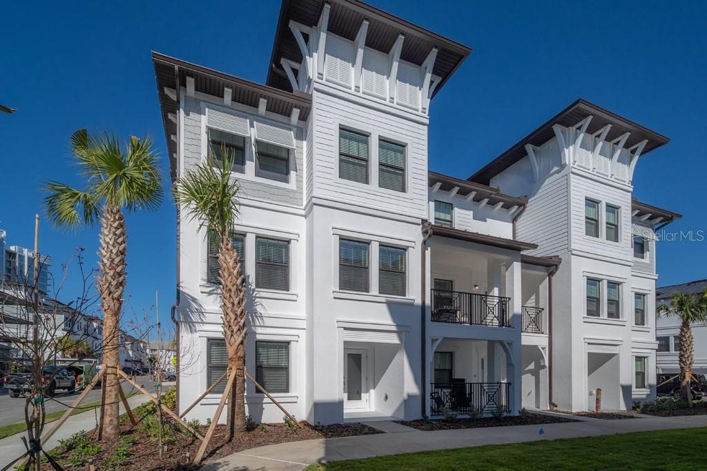 5351 BRIDGE STREET UNIT 39 TAMPA, FL 33611