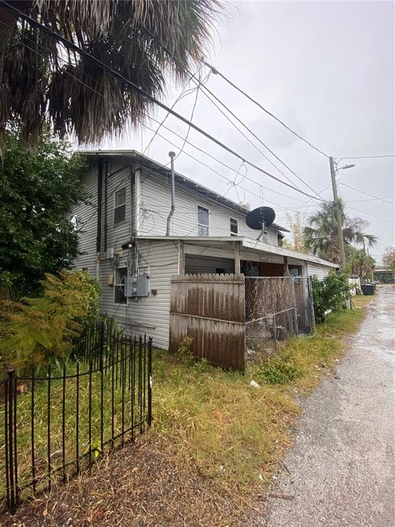 614 15TH STREET N ST PETERSBURG, FL 33705