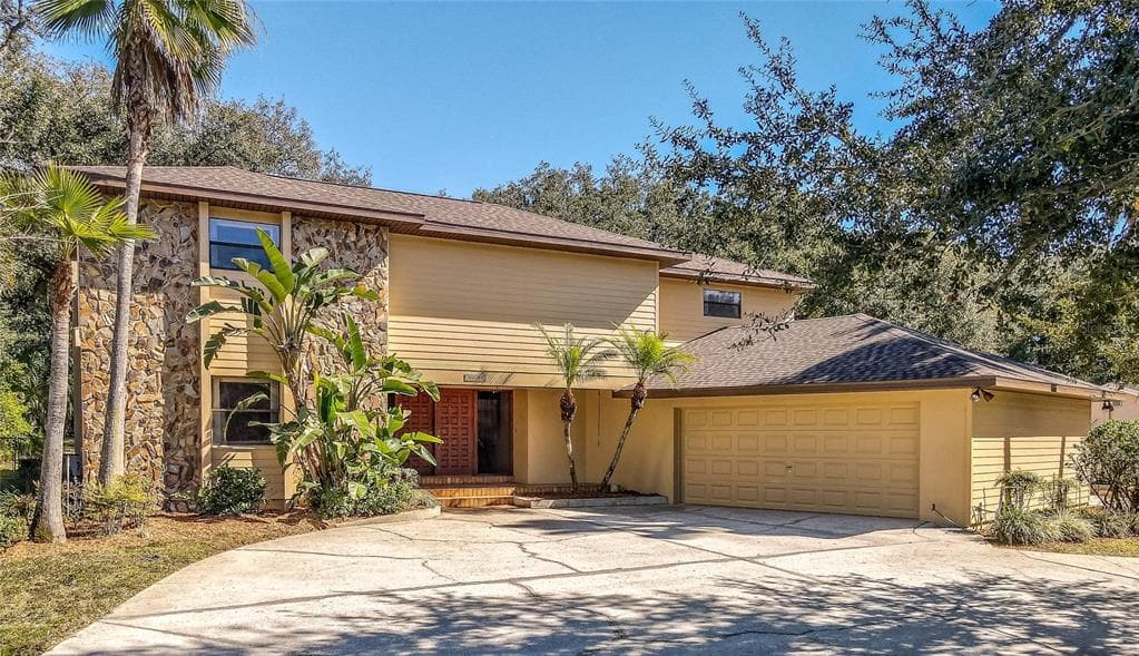 10601 N 62ND STREET TEMPLE TERRACE, FL 33617