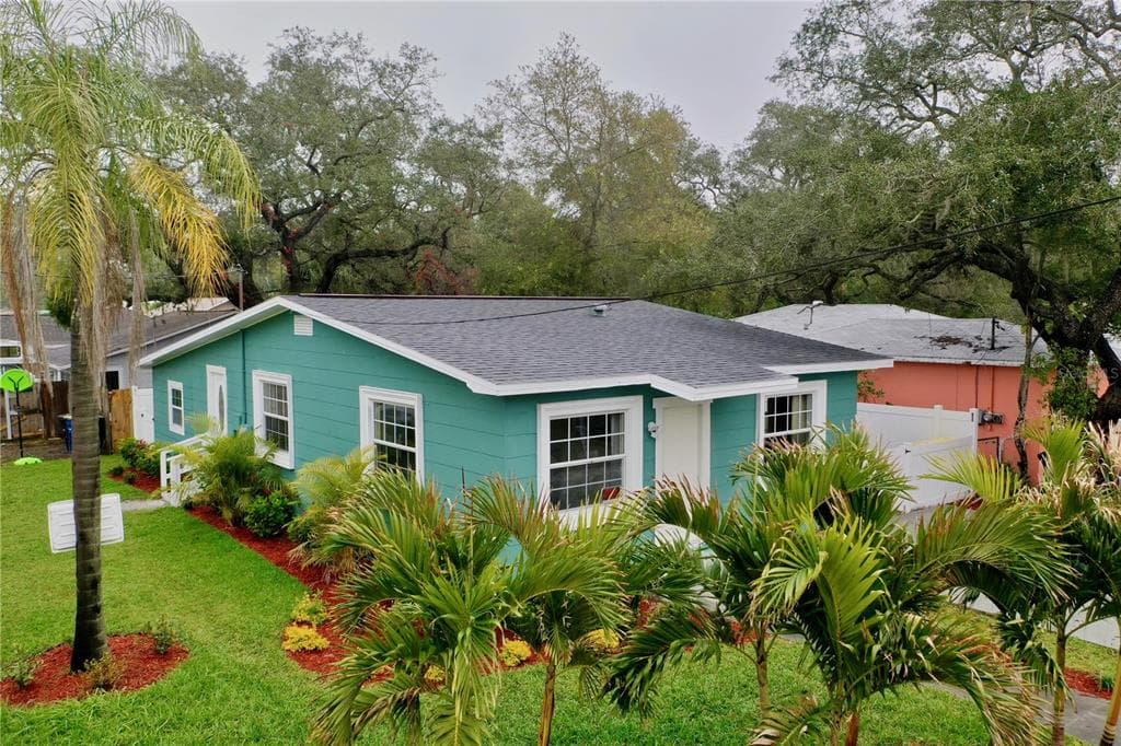1000 MAGNOLIA DRIVE CLEARWATER, FL 33756