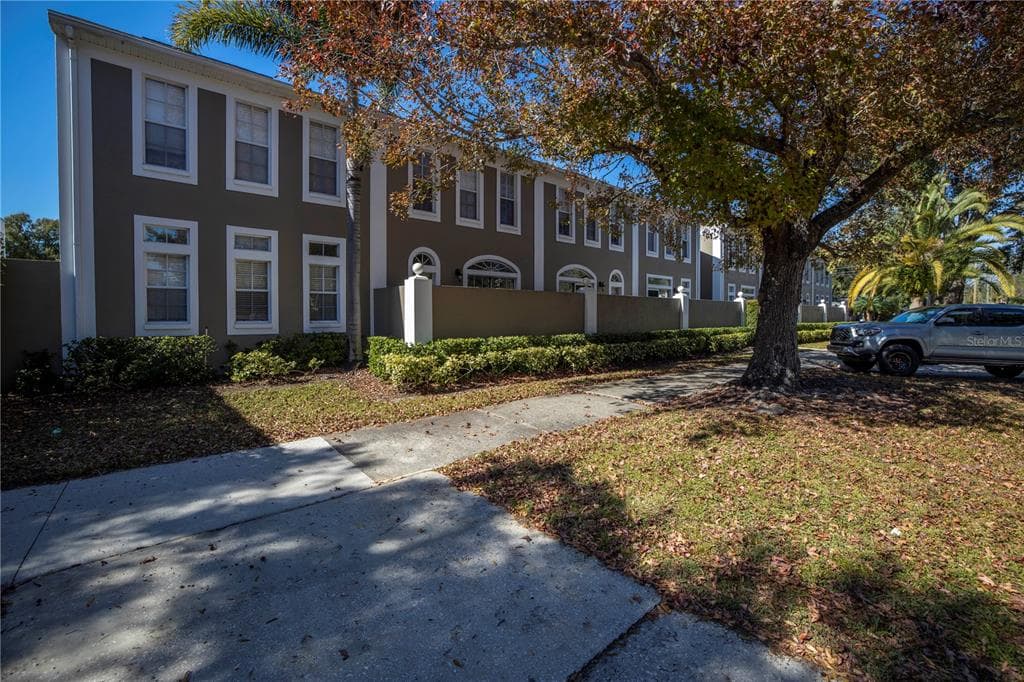 2802 W CLEVELAND STREET UNIT E TAMPA, FL 33609