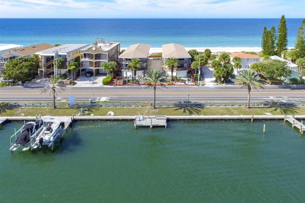 10 GULF BOULEVARD UNIT A3 INDIAN ROCKS BEACH, FL 33785