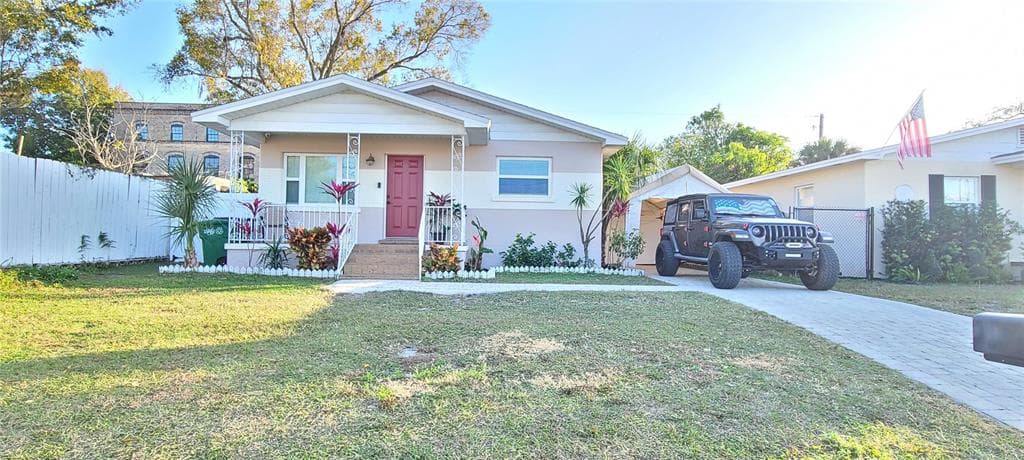 2306 W SAINT JOSEPH STREET TAMPA, FL 33607