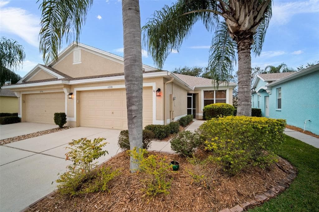 11558 CAPTIVA KAY DRIVE RIVERVIEW, FL 33569