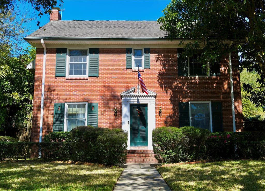 2529 W SUNSET DRIVE TAMPA, FL 33629