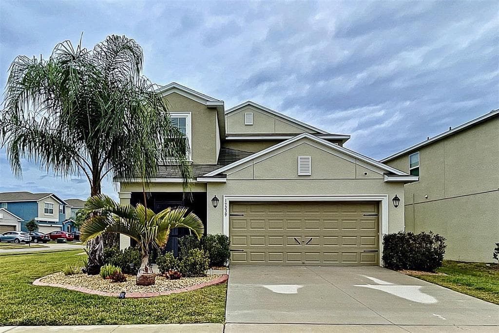 17239 WHITE MANGROVE DRIVE WIMAUMA, FL 33598