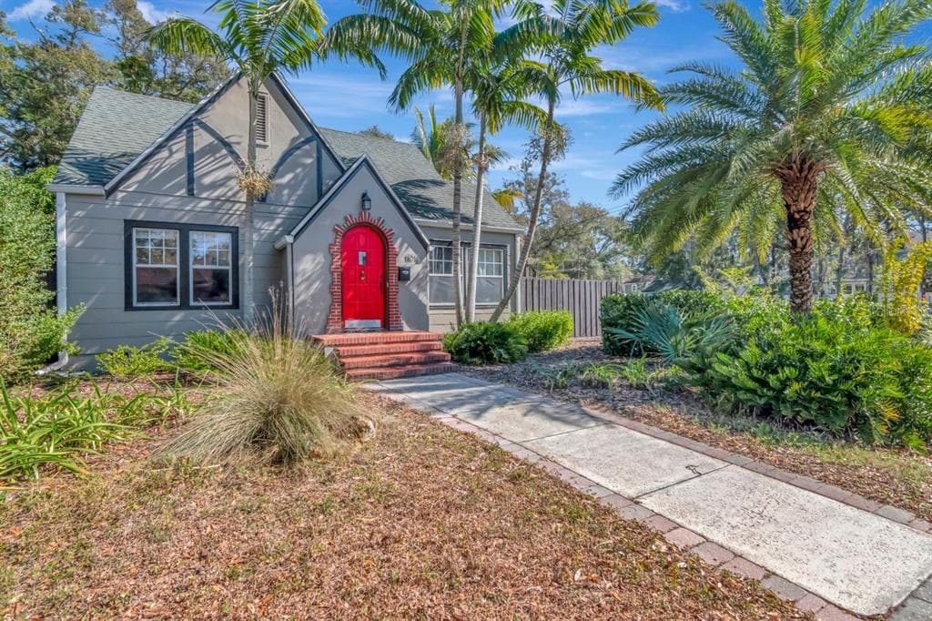 1101 11TH STREET N ST PETERSBURG, FL 33705