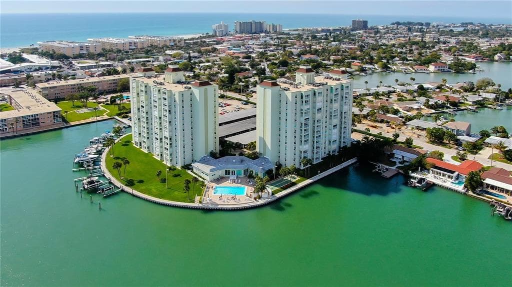 420 64TH AVENUE UNIT 404 ST PETE BEACH, FL 33706