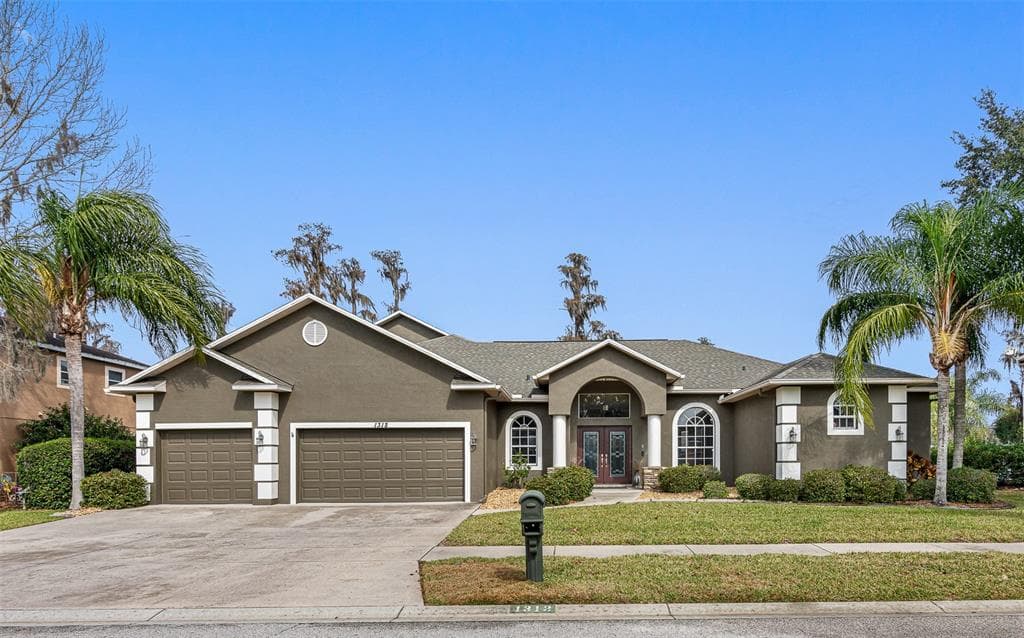 1312 WYNDHAM LAKES DRIVE ODESSA, FL 33556