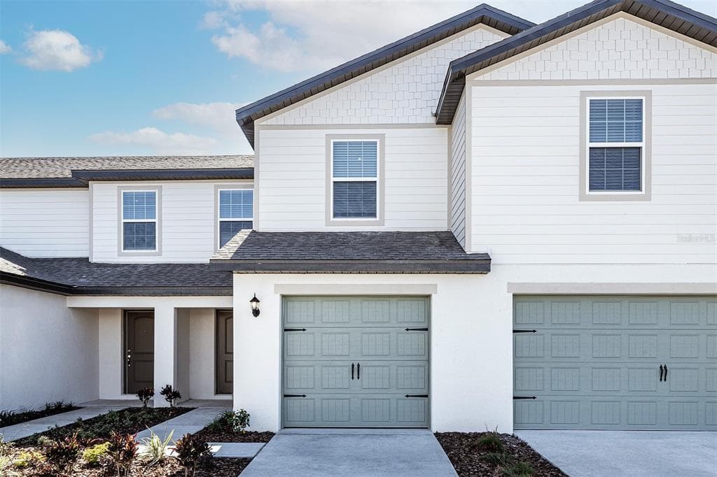 1616 WYNFORD CIRCLE TAVARES, FL 32778
