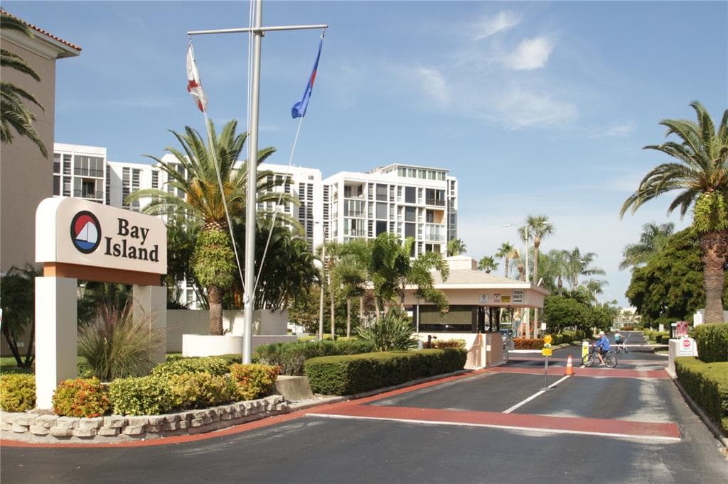 7560 BAY ISLAND DRIVE S UNIT 349 SOUTH PASADENA, FL 33707