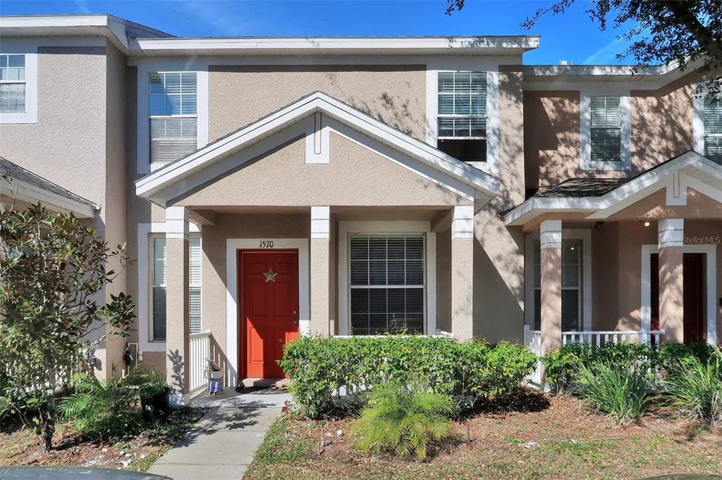 1570 BLUE MAGNOLIA ROAD