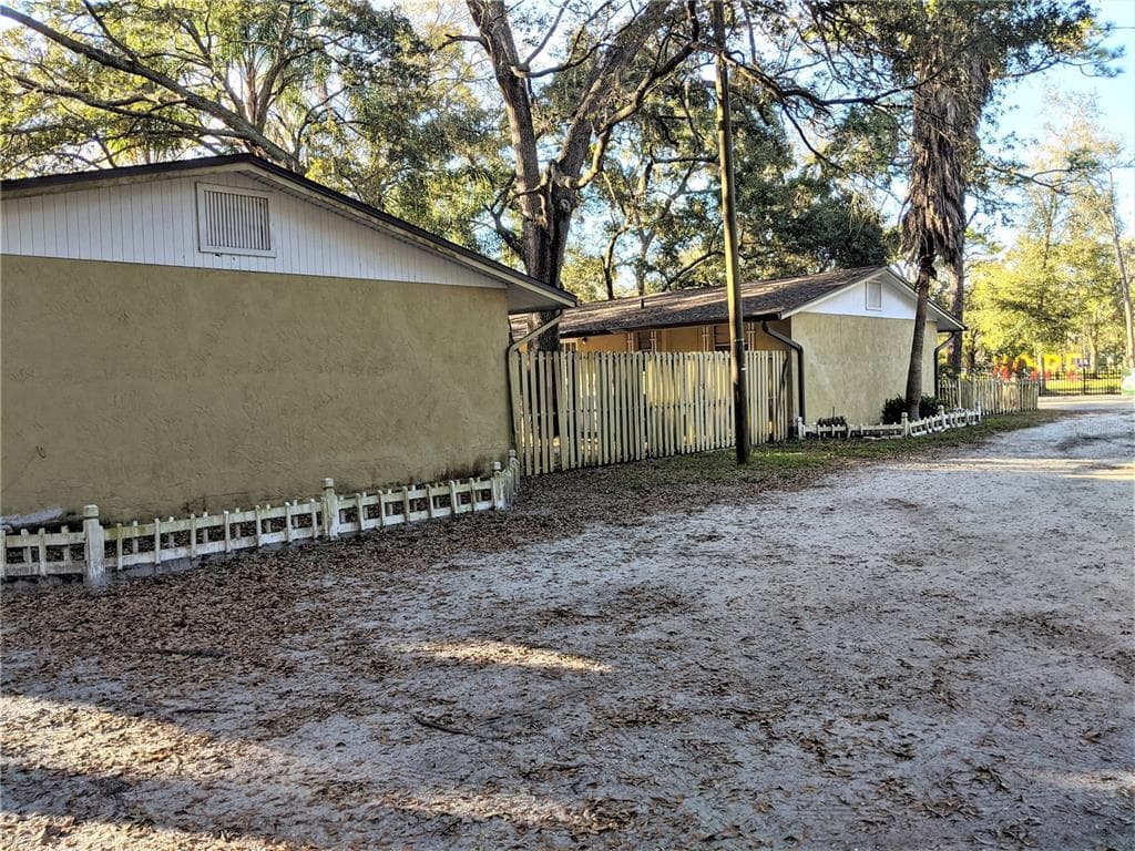 1913 E 137TH AVENUE TAMPA, FL 33613