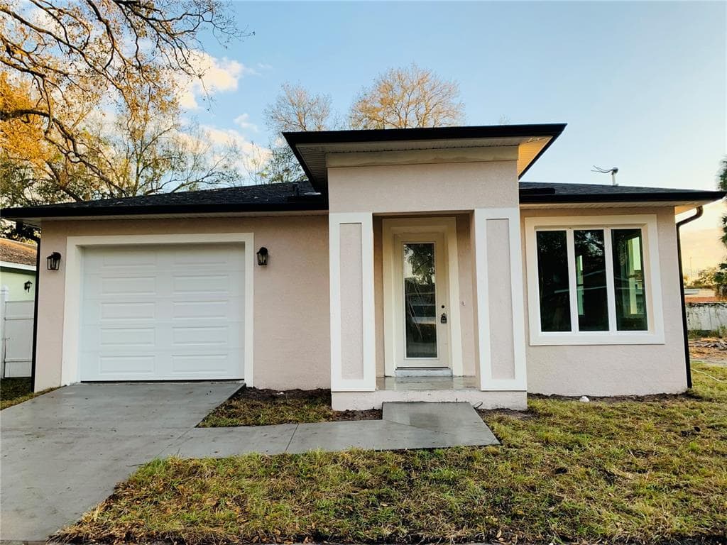 2209 E 17TH AVENUE TAMPA, FL 33605