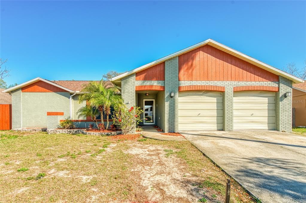 7013 MISTLETOE COURT NEW PORT RICHEY, FL 34653