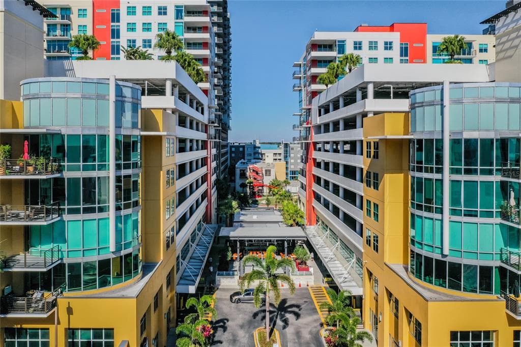 1120 E KENNEDY BOULEVARD UNIT 612 TAMPA, FL 33602