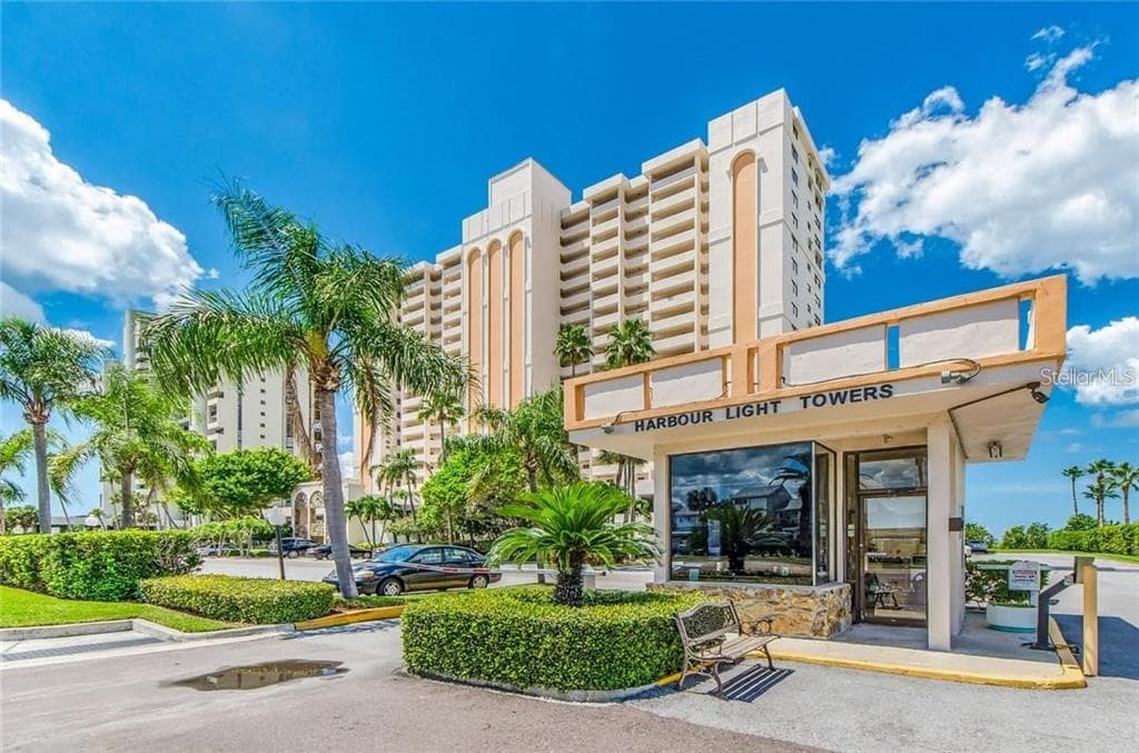 1270 GULF BOULEVARD UNIT 507 CLEARWATER, FL 33767