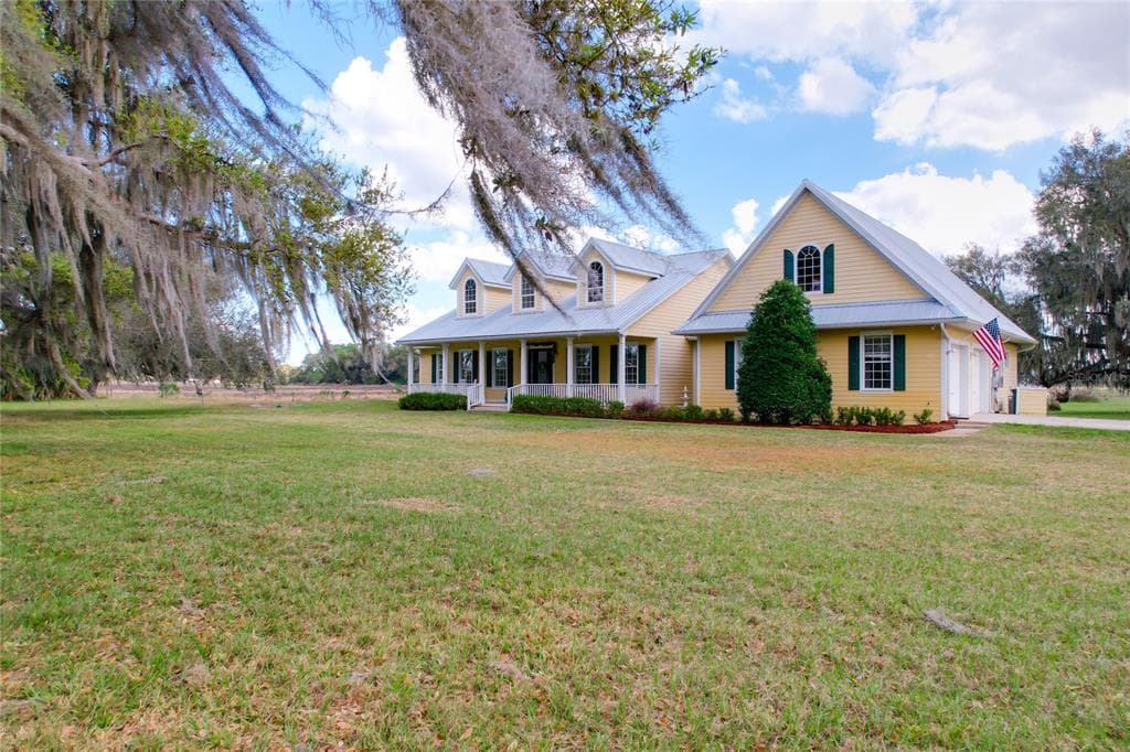2613 CR 721 WEBSTER, FL 33597