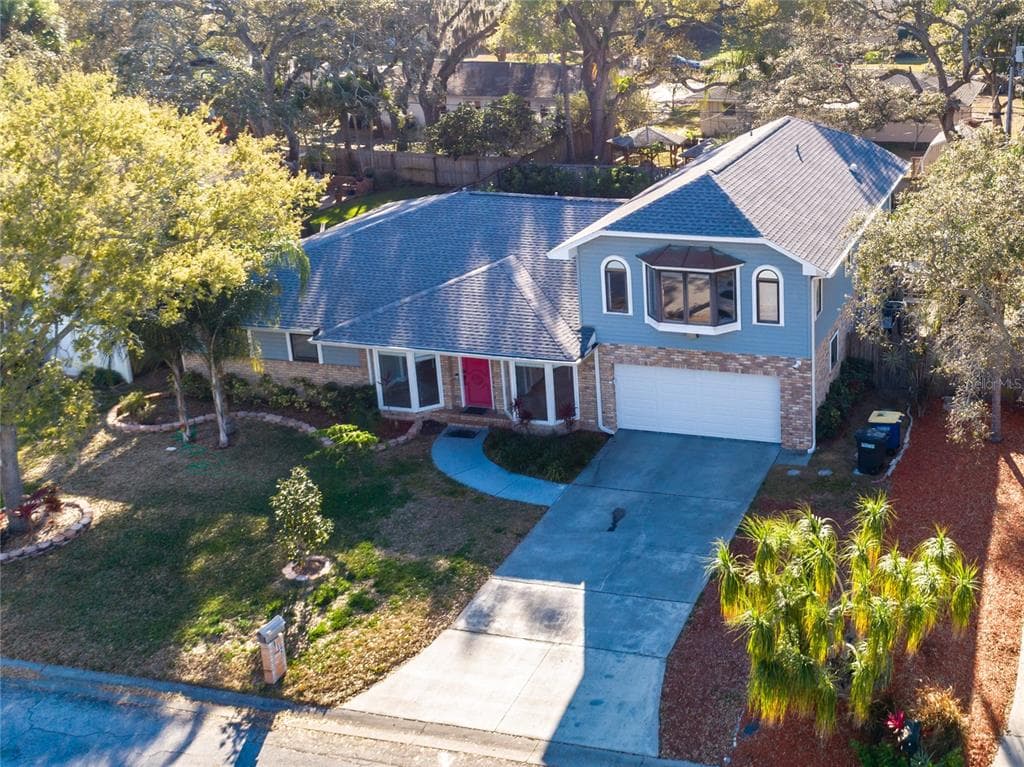 812 WILLOWBRANCH AVENUE