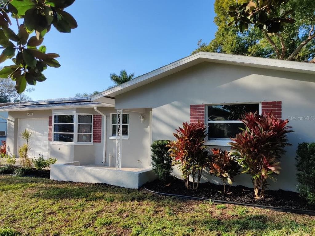 6741 298TH AVENUE N CLEARWATER, FL 33761