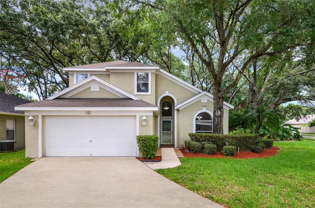 4607 WHISPERING PARK LANE TAMPA, FL 33614