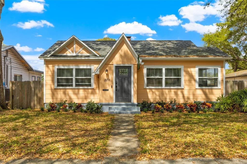 2211 8TH AVENUE N ST PETERSBURG, FL 33713