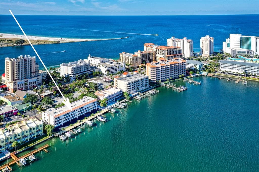 640 BAYWAY BOULEVARD UNIT 304 CLEARWATER, FL 33767