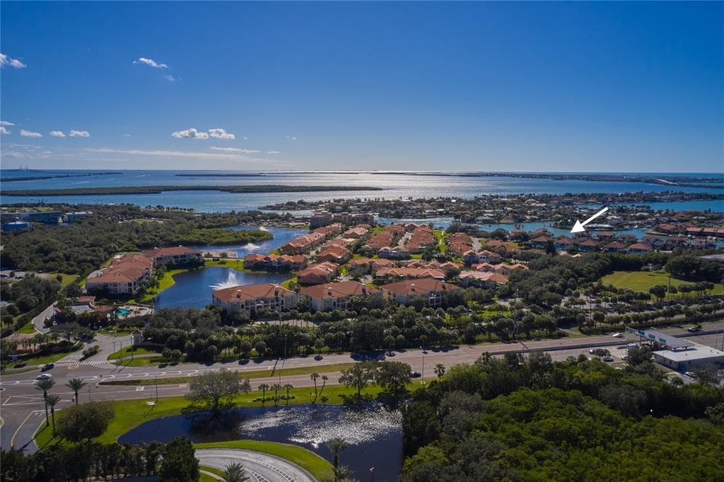 11 BAYFRONT COURT S ST PETERSBURG, FL 33711