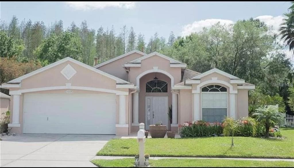 1223 TIMBER TRACE DRIVE