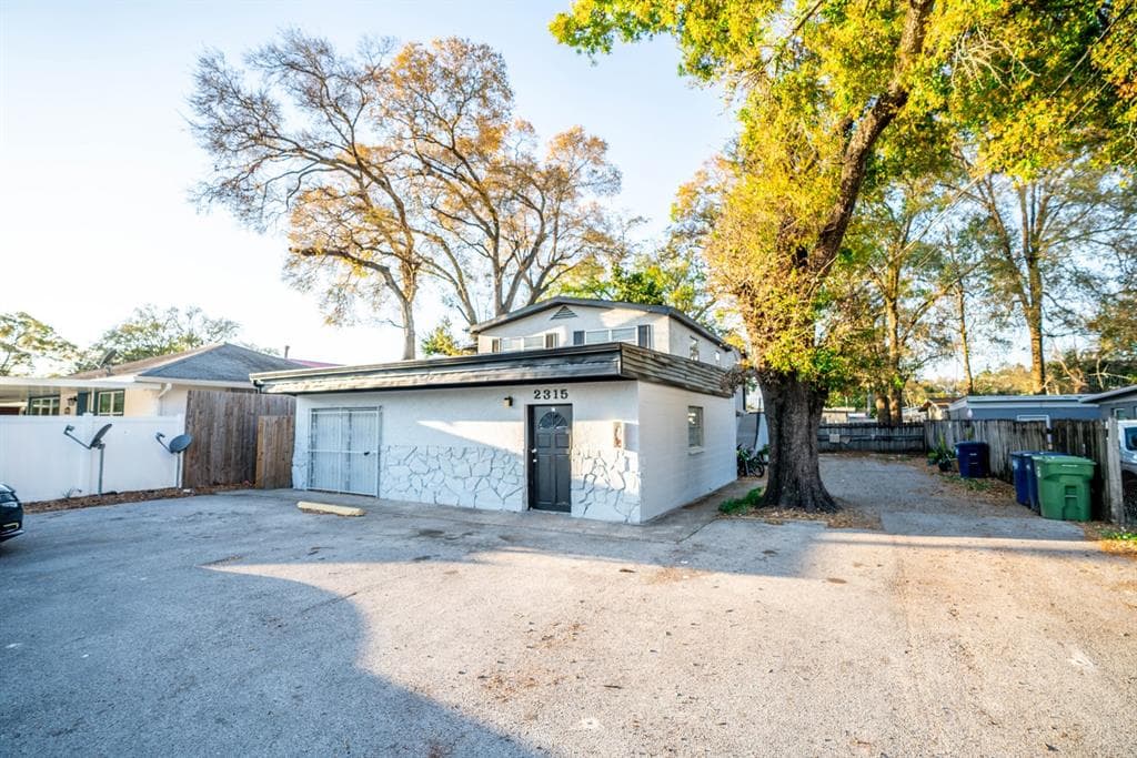 2315 W RIO VISTA AVENUE UNIT B1 TAMPA, FL 33603
