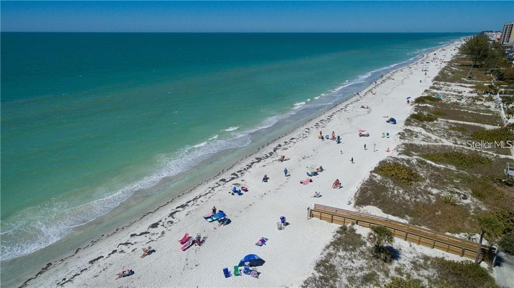 400 ISLAND WAY UNIT 1010 CLEARWATER, FL 33767