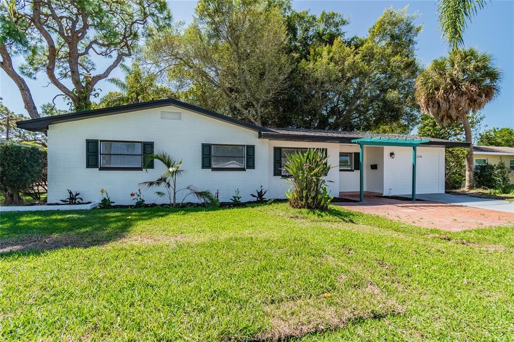 2118 67TH AVENUE S ST PETERSBURG, FL 33712