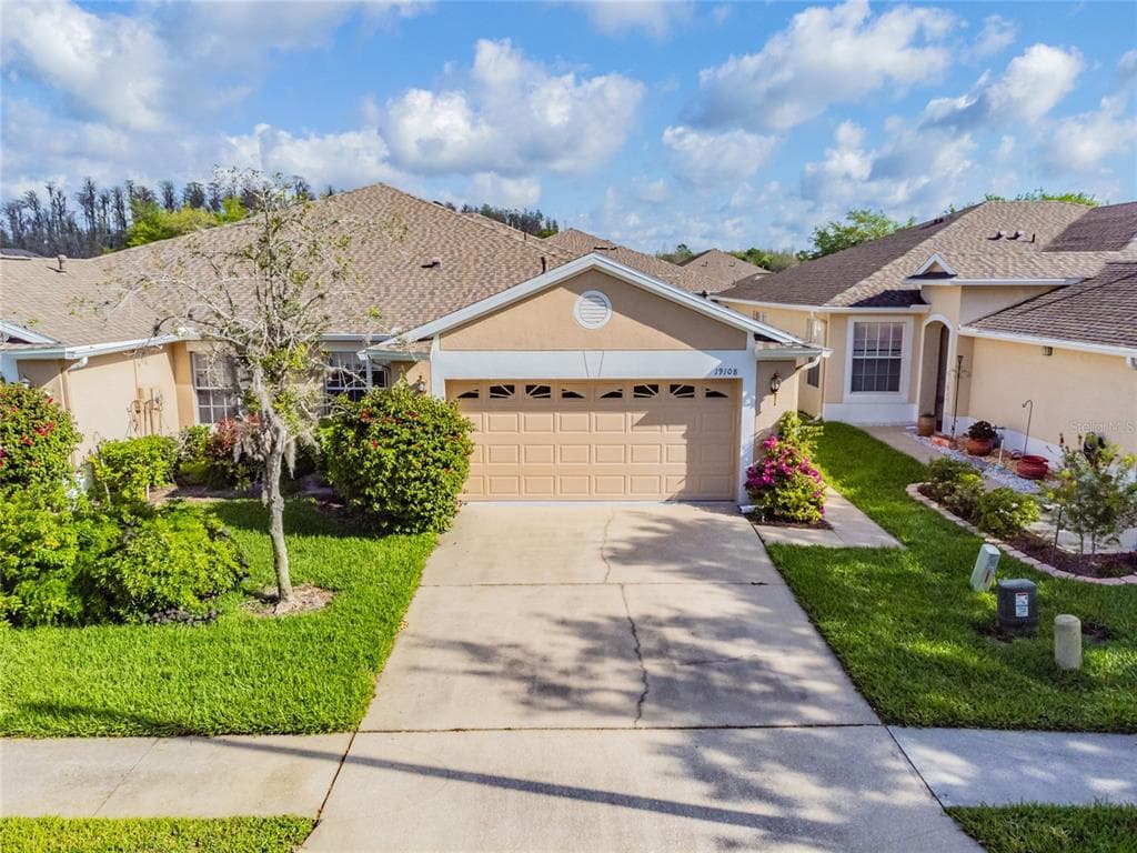 19108 WEYMOUTH DRIVE LAND O LAKES, FL 34638