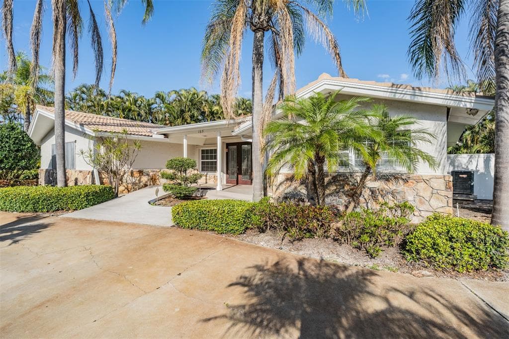 165 4TH AVENUE N TIERRA VERDE, FL 33715