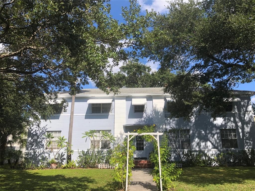 137 DANUBE AVENUE UNIT 3 TAMPA, FL 33606