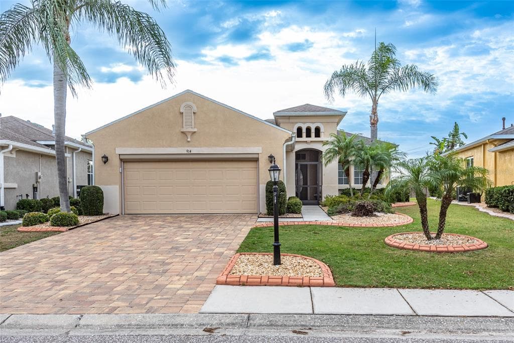 914 REGAL MANOR WAY SUN CITY CENTER, FL 33573