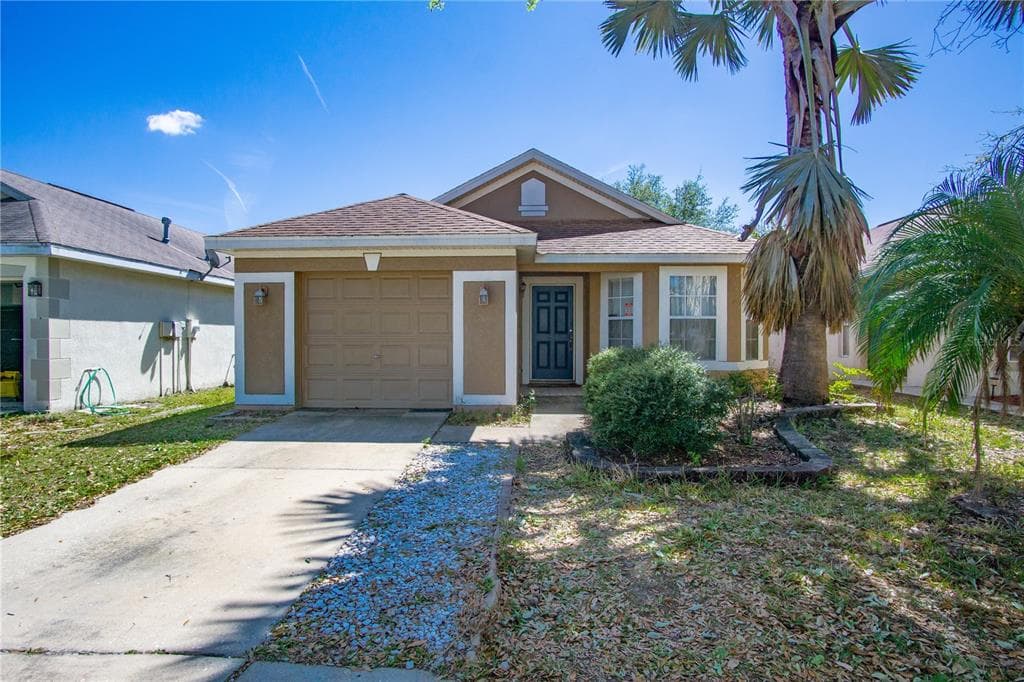 7529 OXFORD GARDEN CIRCLE APOLLO BEACH, FL 33572